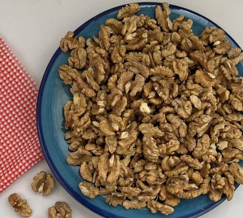 مغز گردو معمولی ایرانی (رنگ قهوه ای روشن)